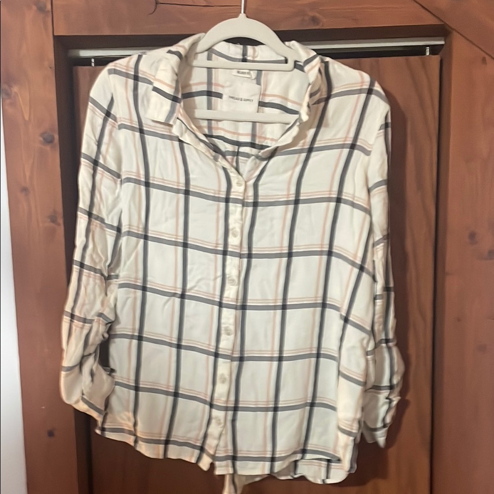 Women's Plaid Button-Up Shirt